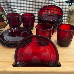 Arcoroc Ruby Red Dessert Dishes